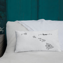 Load image into Gallery viewer, Hawaii HI State Map Premium Pillow